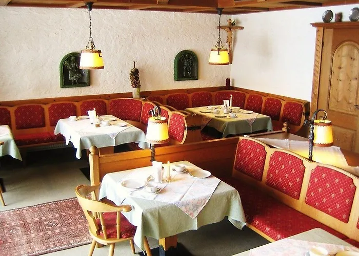 Heim Casa de hóspedes 3*
