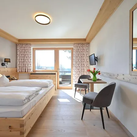 Heim 3* Seeg